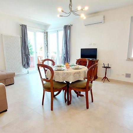Narcisa View Lake&Pool Apartment Бардолино Экстерьер фото