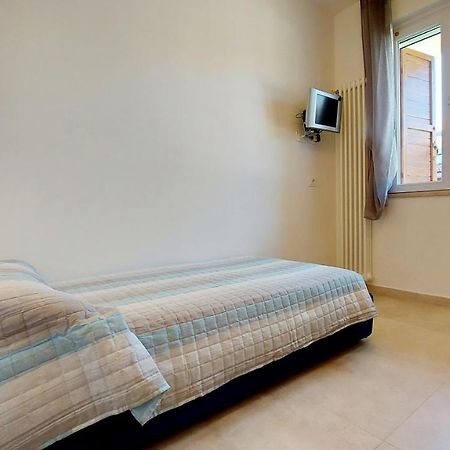 Narcisa View Lake&Pool Apartment Бардолино Экстерьер фото