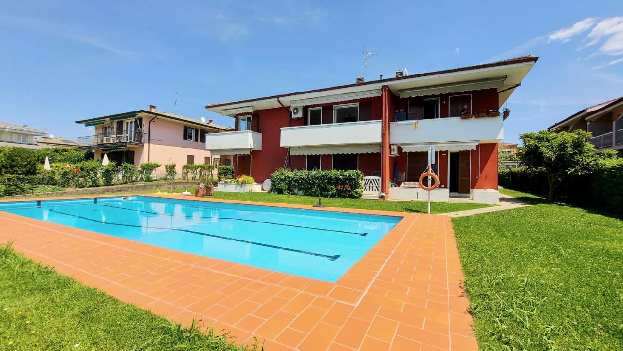 Narcisa View Lake&Pool Apartment Бардолино Экстерьер фото