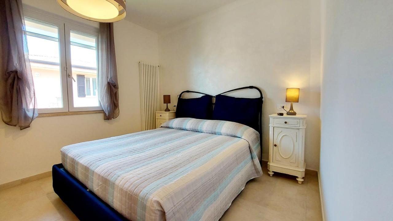 Narcisa View Lake&Pool Apartment Бардолино Экстерьер фото