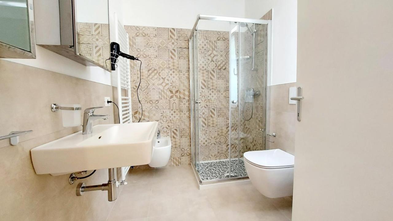 Narcisa View Lake&Pool Apartment Бардолино Экстерьер фото